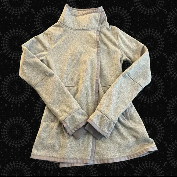 Ivivva Wrap Sweater - Picture 2 of 9